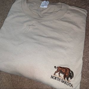 north dakota t shirt with bison